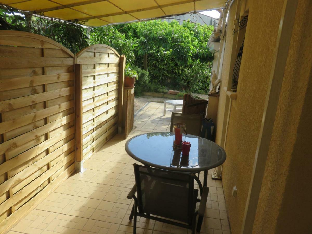 Charmant Appartement Saint Gely Cornillon Exteriér fotografie